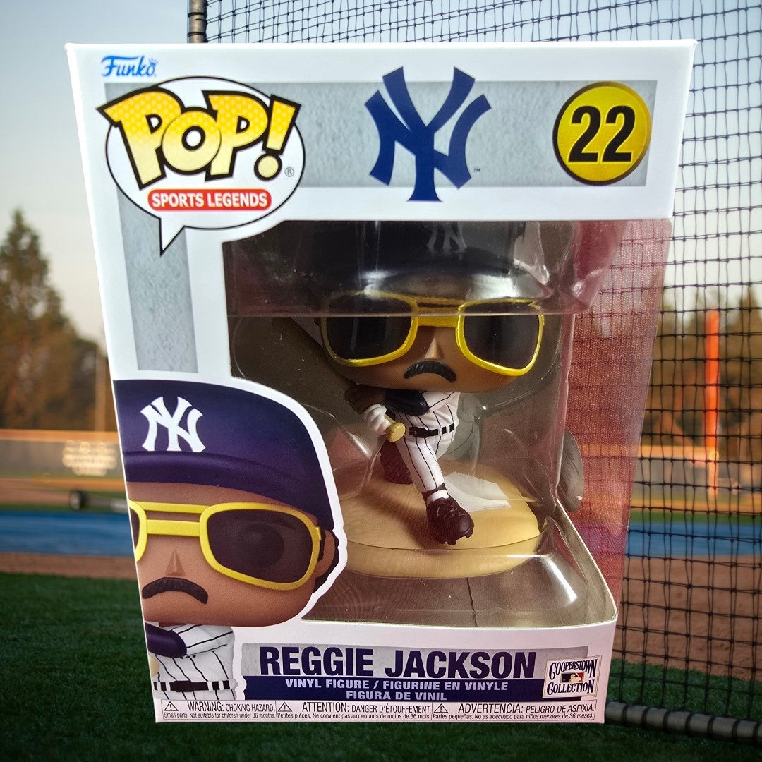 Funko POP! Vinyl: Reggie Jackson # 22 (Nib)
With pop protector