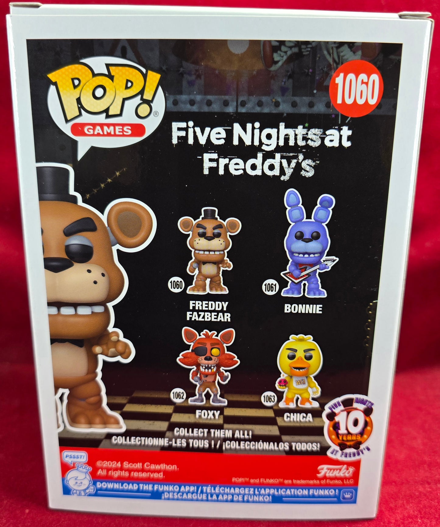 Freddy Fazbear Funko #1060 10th Anniversary (Nib)
With pop protector