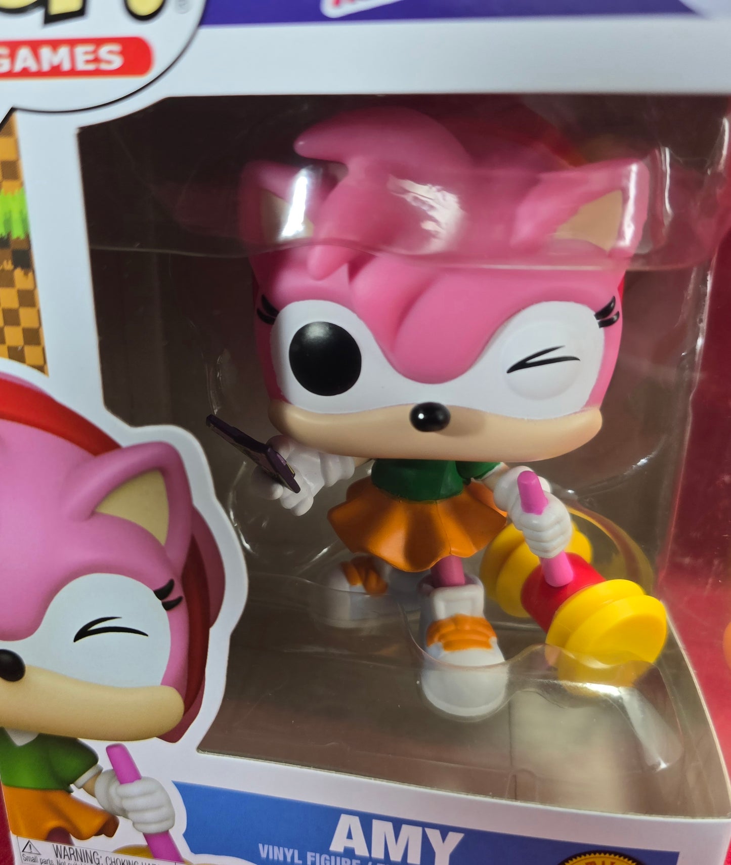 Amy Rose Funko # 1171 (Nib)
With pop protector