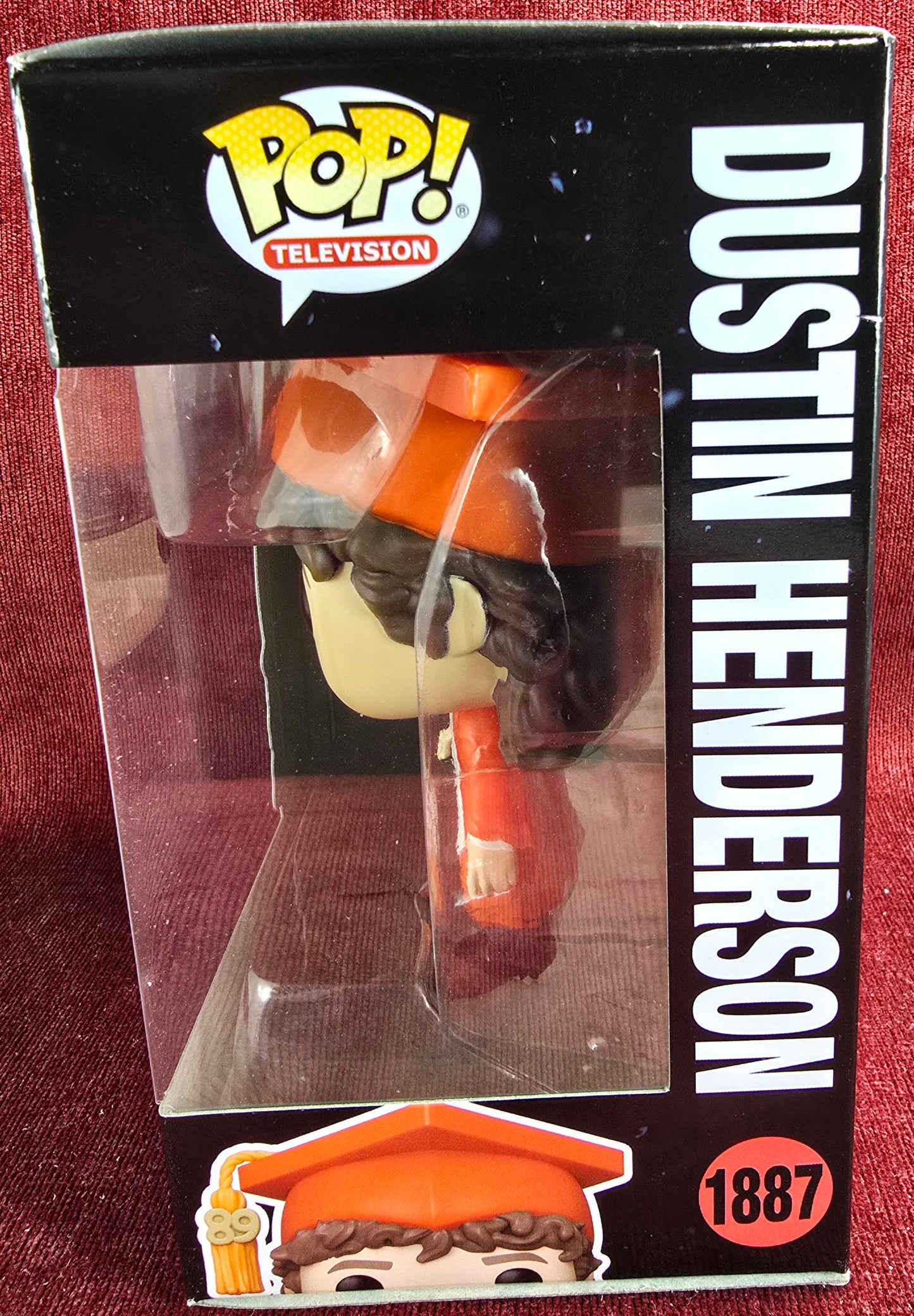 Funko Pop! Vinyl: Dustin Henderson #1887 (Nib)
With pop protector