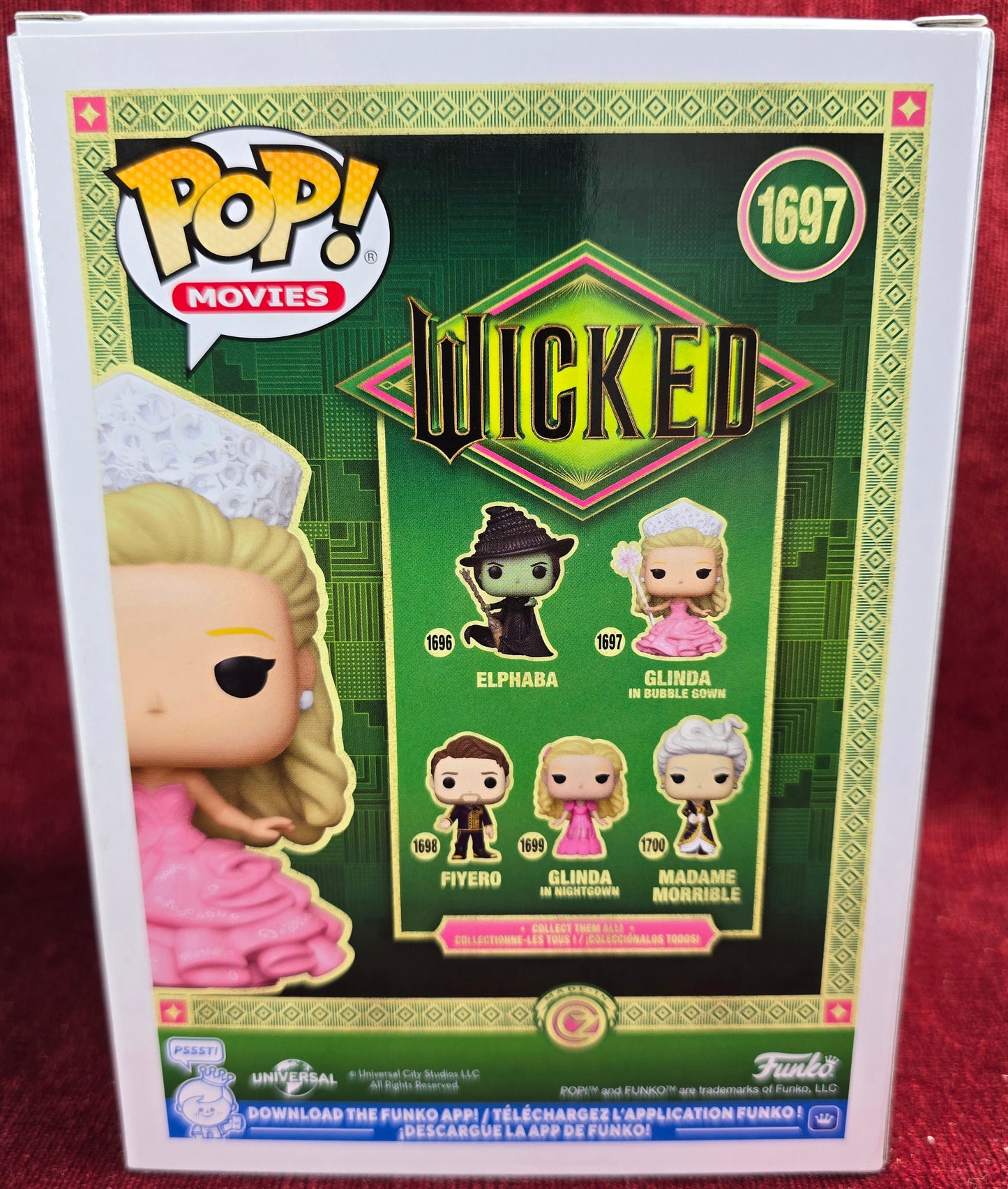 Glinda in bubble gown funko # 1697 (nib)
With pop protector