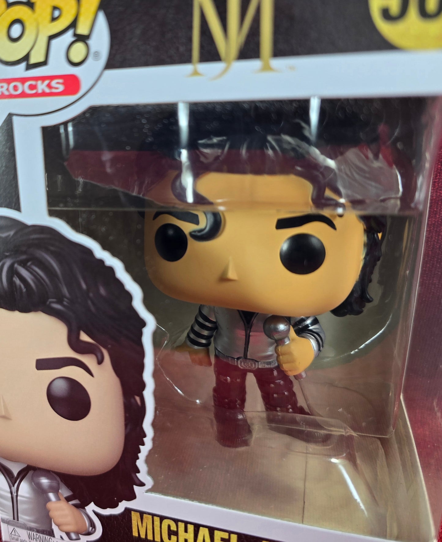 Funko Pop! Rocks: Michael Jackson # 507 (Nib)
With pop protector