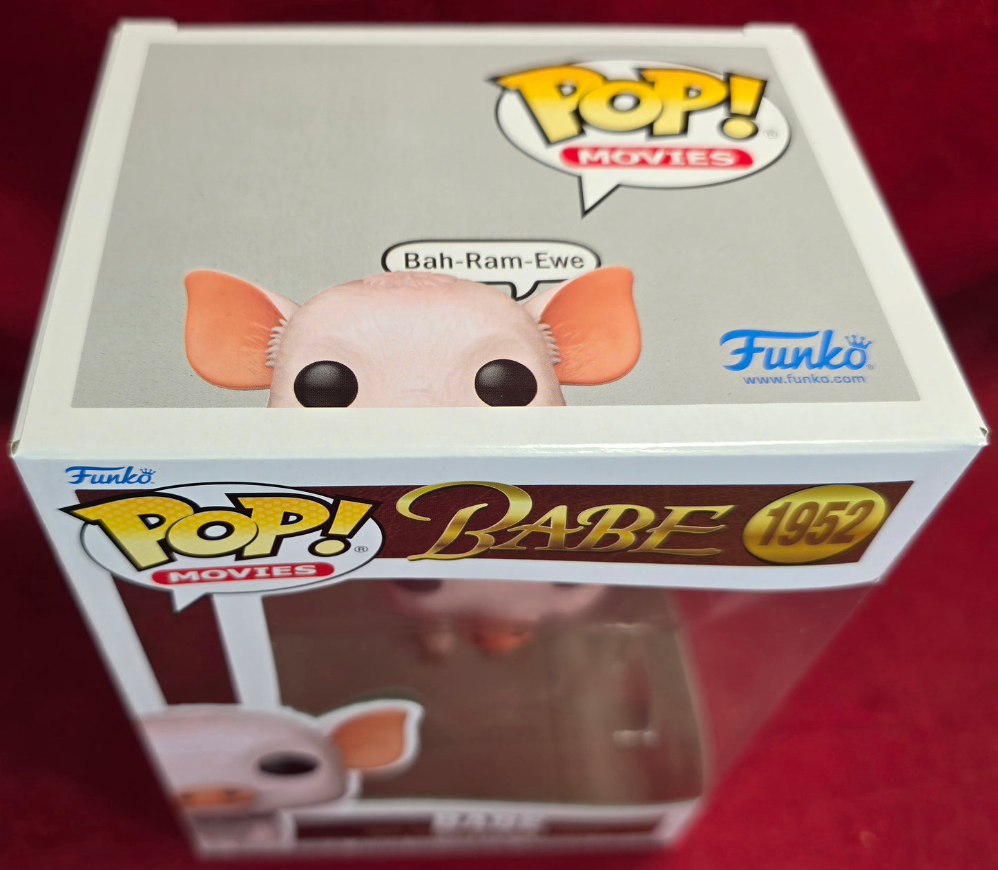 Babe Funko # 1952 (Nib)
With pop protector