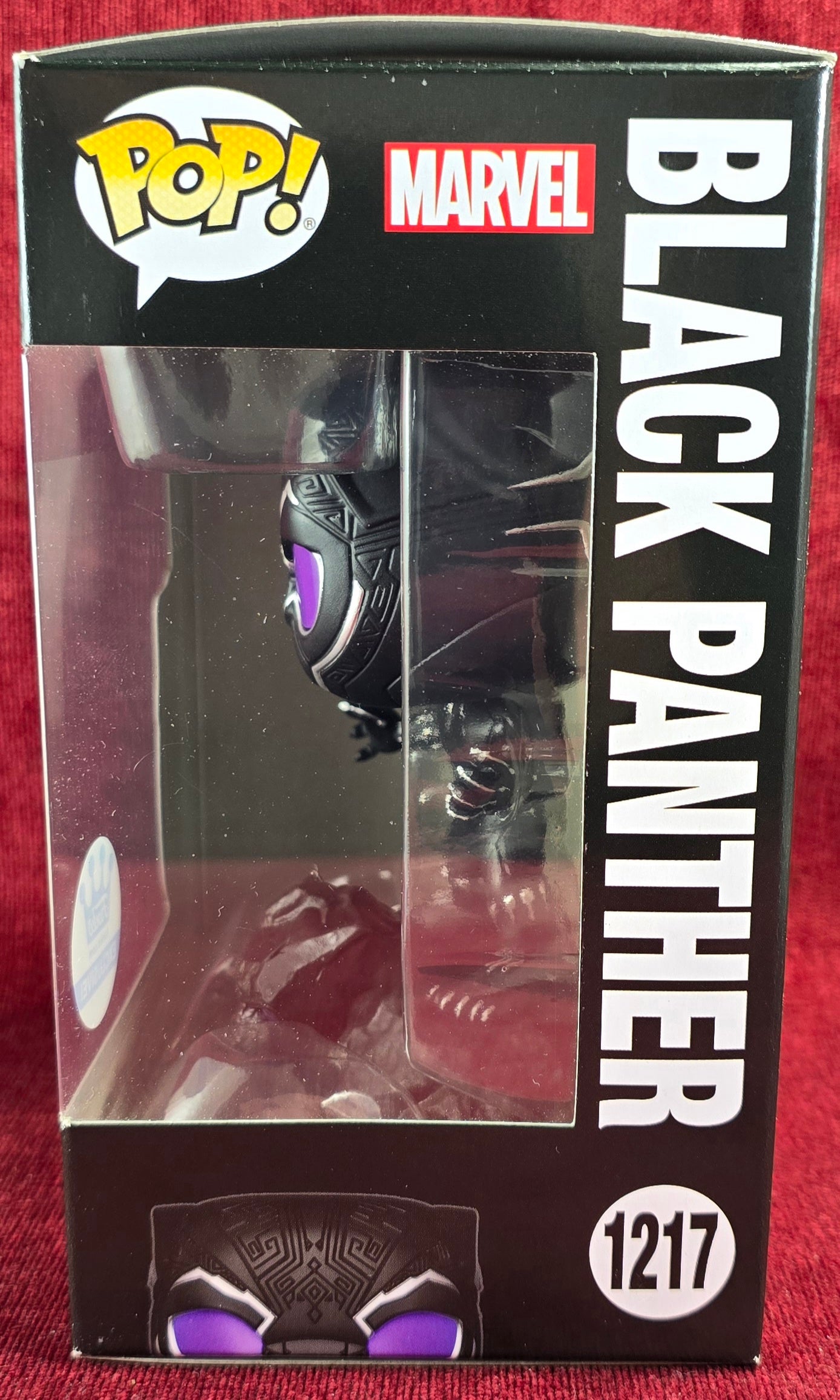 Funko Pop! Vinyl: Black Panther Exclusive #1217 (Nib)
With pop protector
