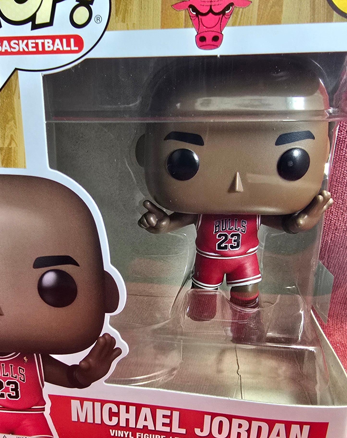 Funko Pop! Vinyl: Michael Jordan # 235 (Nib) 
With pop protector