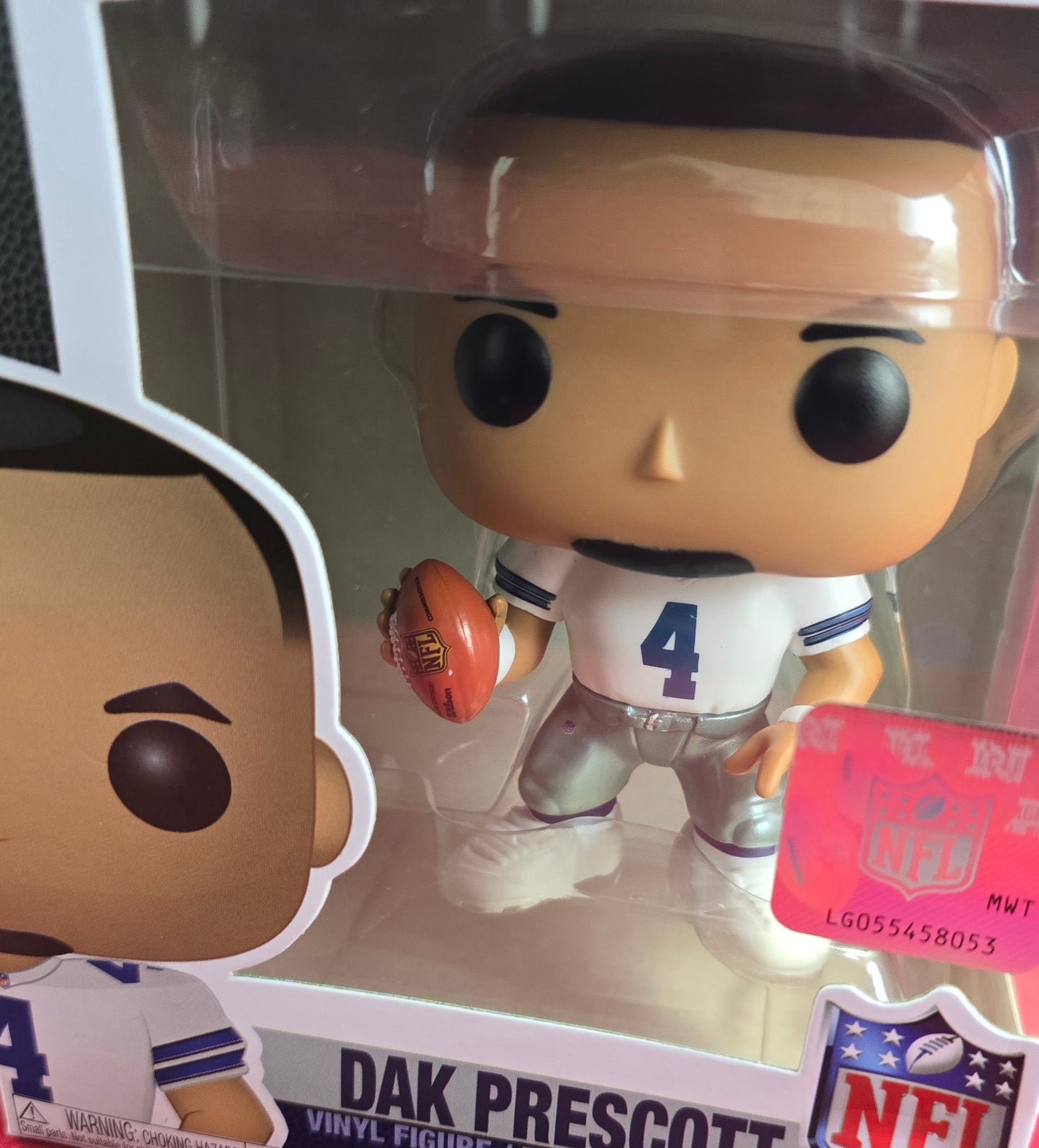 Dak Prescott funko # 67 (nib) With pop protector