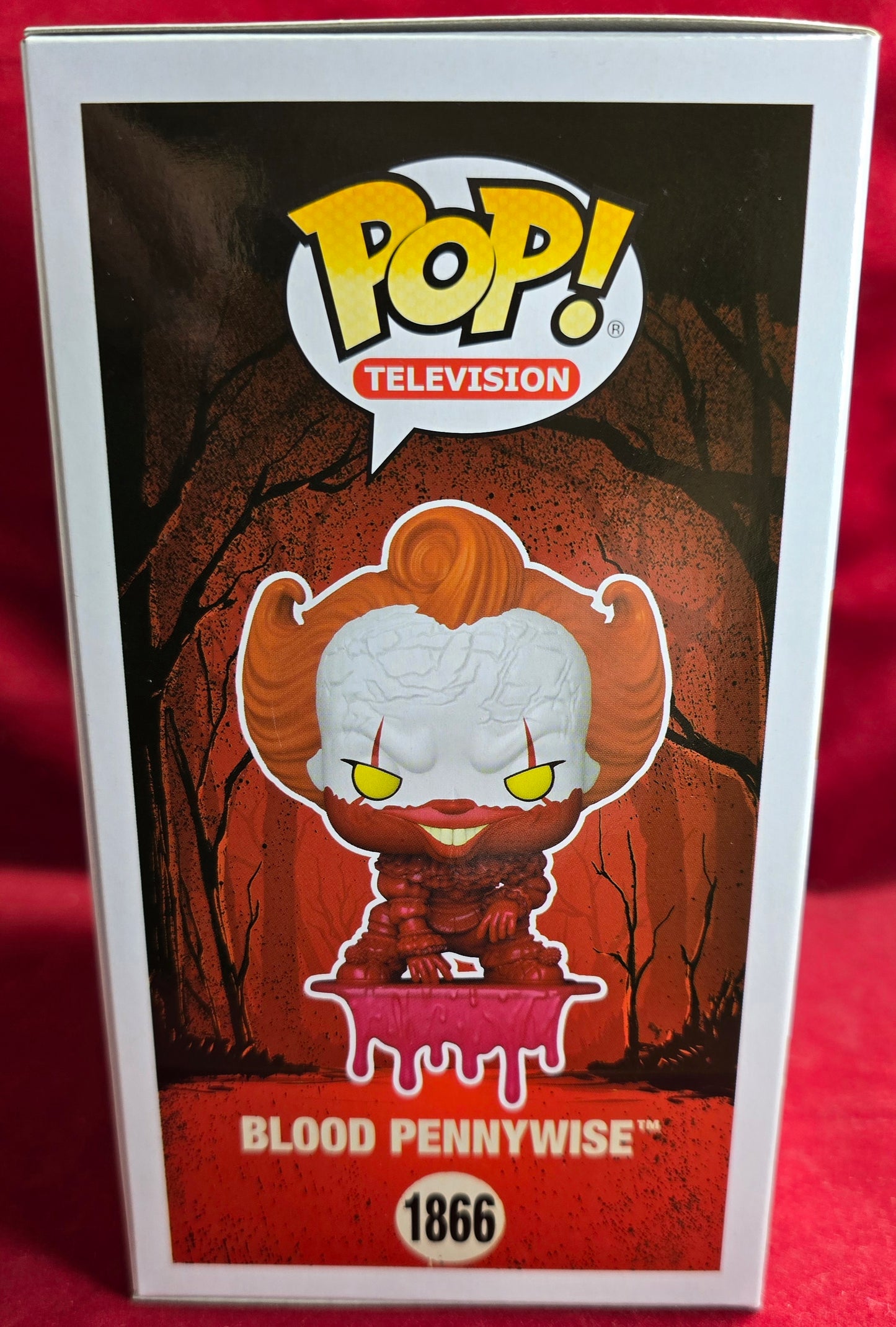 Blood Pennywise Entertainment Earth Exclusive Funko # 1866 (Nib)
With pop protector