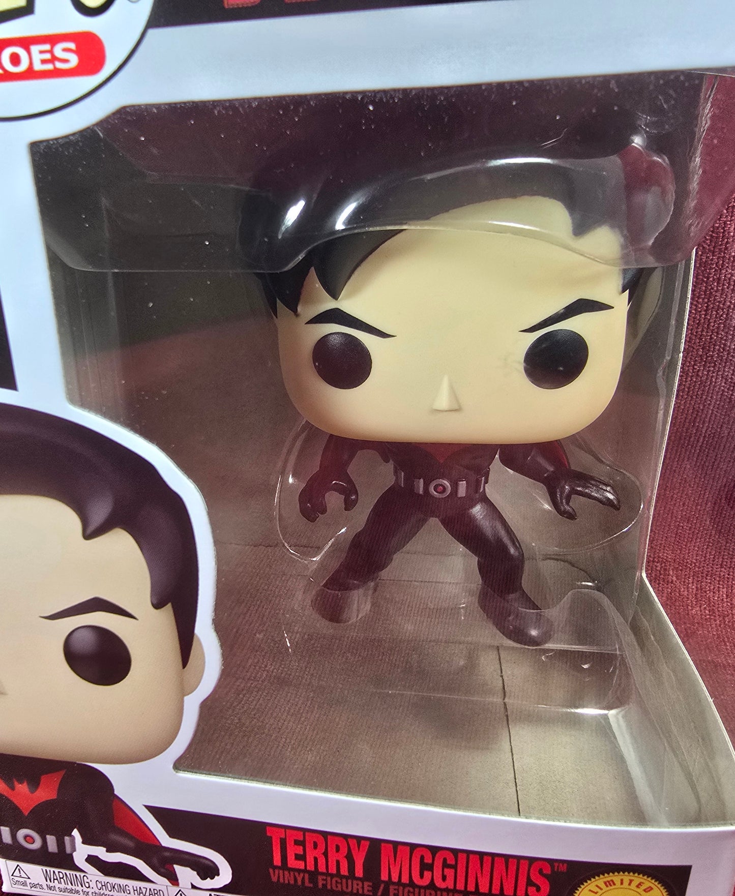 Funko Pop! Vinyl: Terry McGinnis  # 560 (Nib)
With pop protector