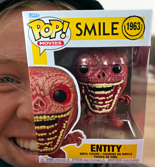 Smile Entity Funko Pop #1963 (Nib)
With pop protector