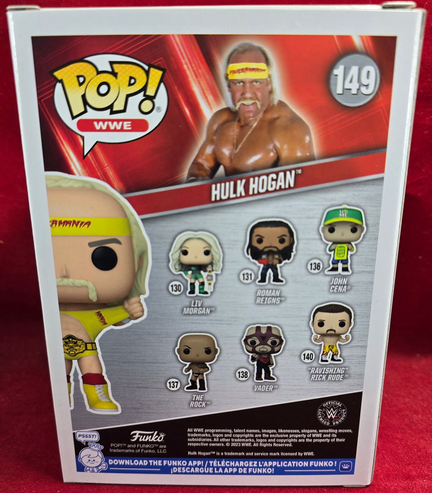 Hulk hogan funko # 149 (nib)
With pop protector