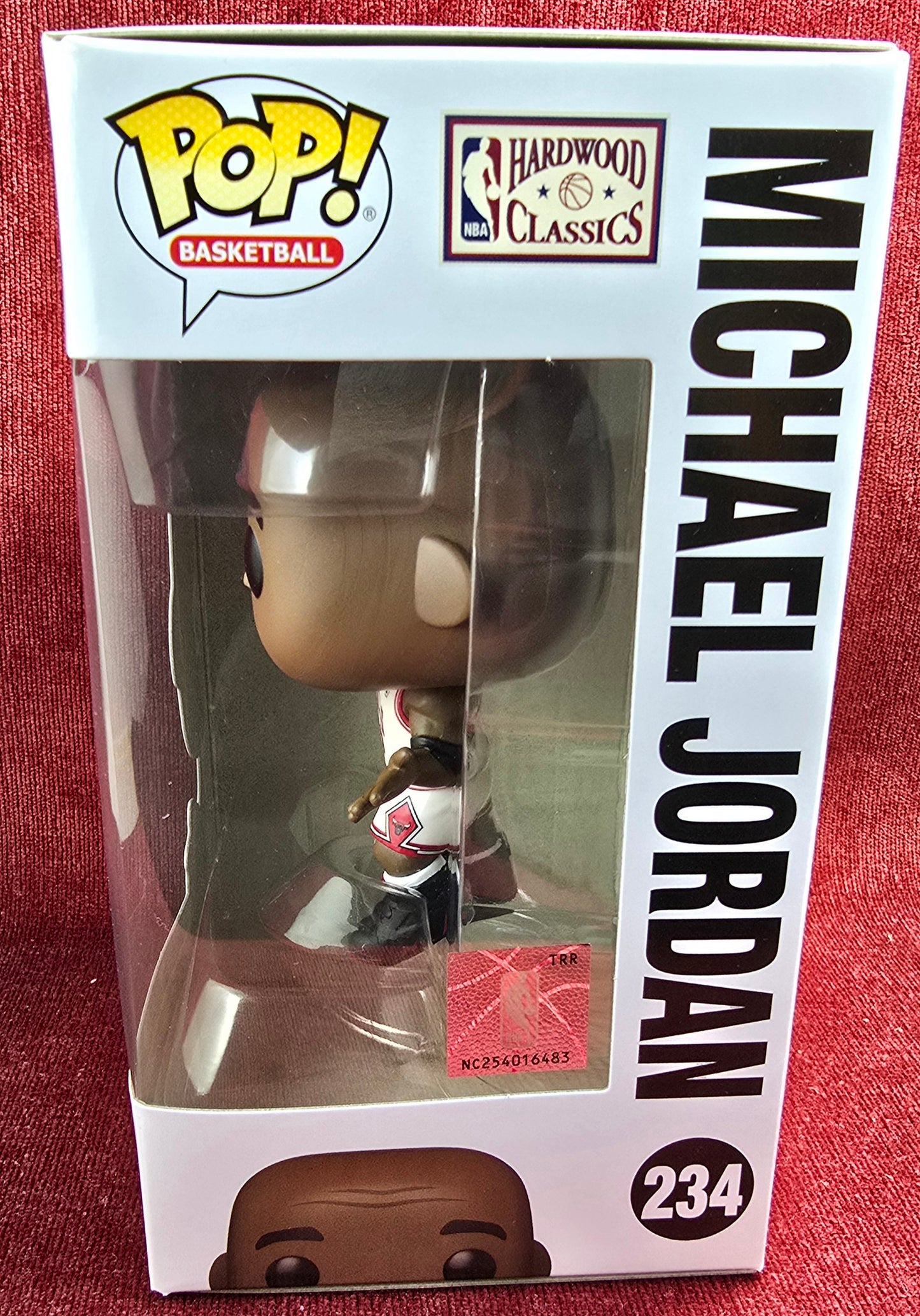 Funko Pop! Vinyl:  Michael Jordan # 234 (Nib)
With pop protector