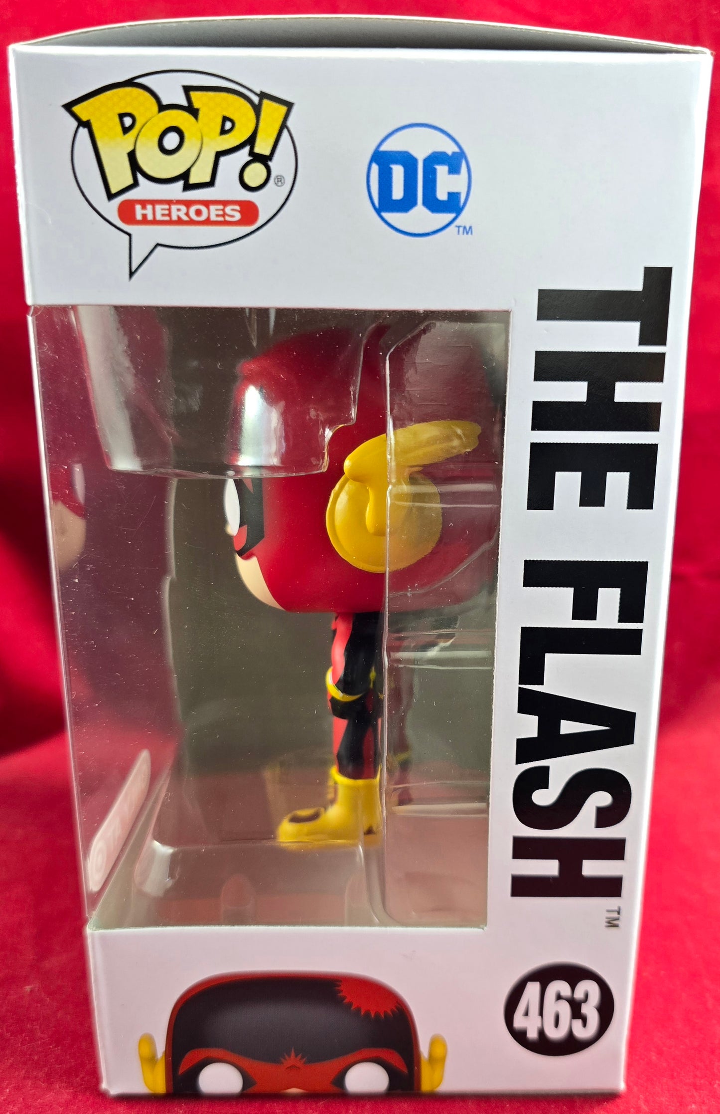 The Flash target exclusive funko # 463 (nib) With pop protector