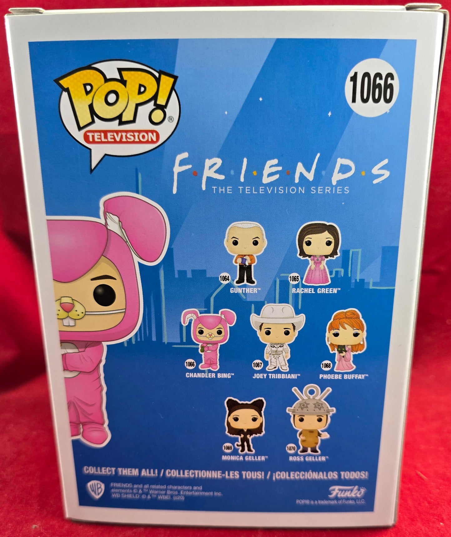 Chandler Bing funko # 1066 (nib) With a pop protector