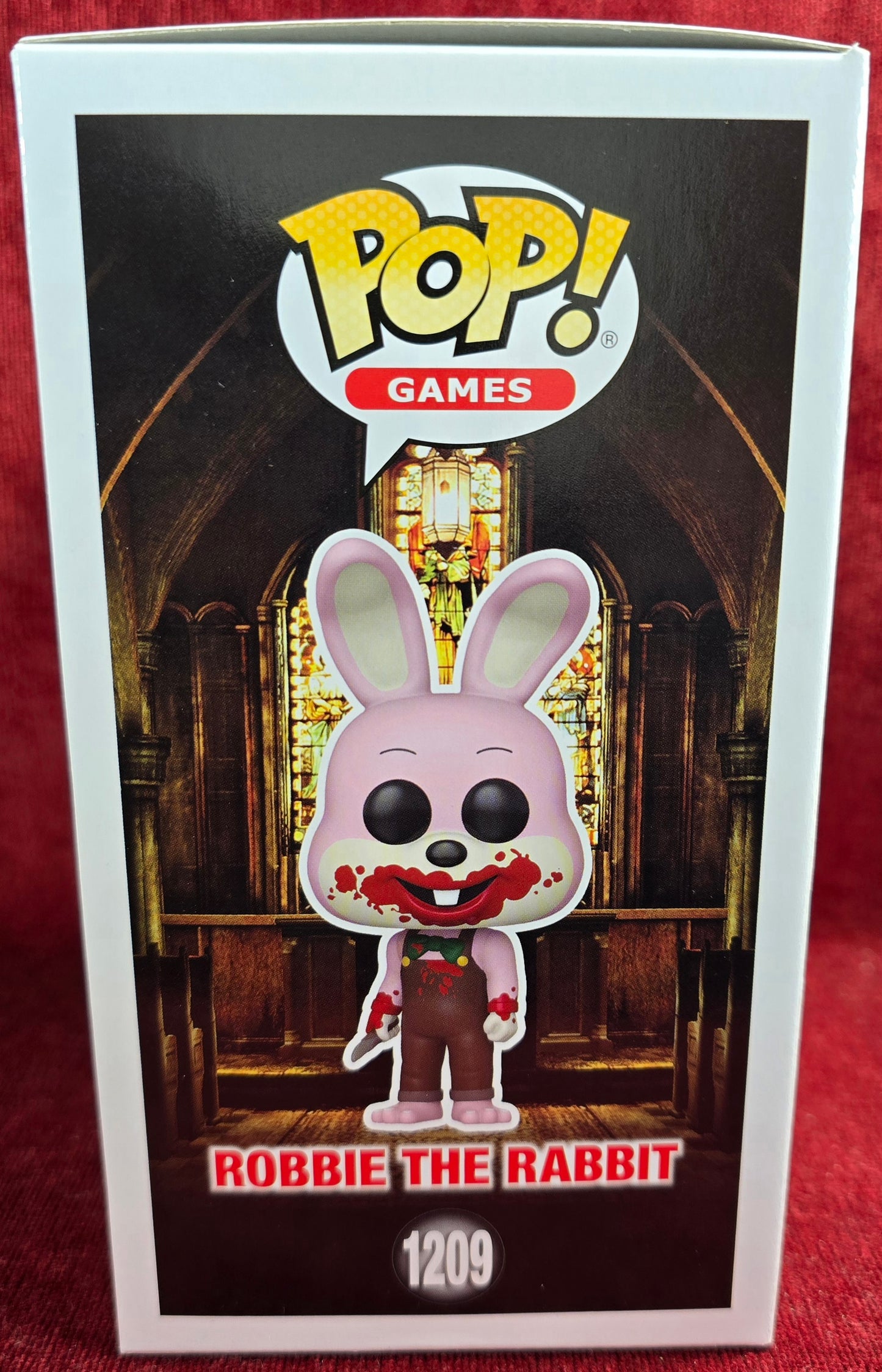 Funko Pop! Games: Robbie the Rabbit # 1209 (Nib)
With pop protector