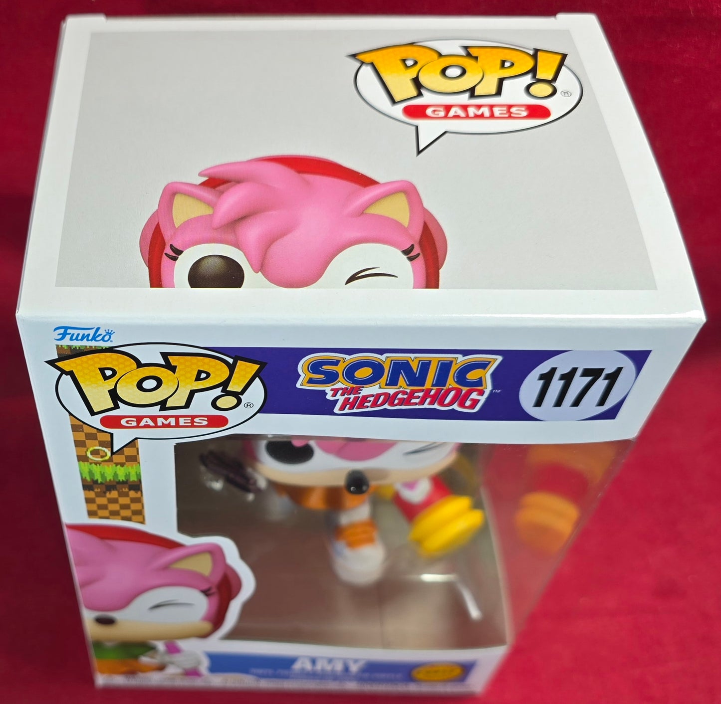 Amy Rose Funko # 1171 (Nib)
With pop protector