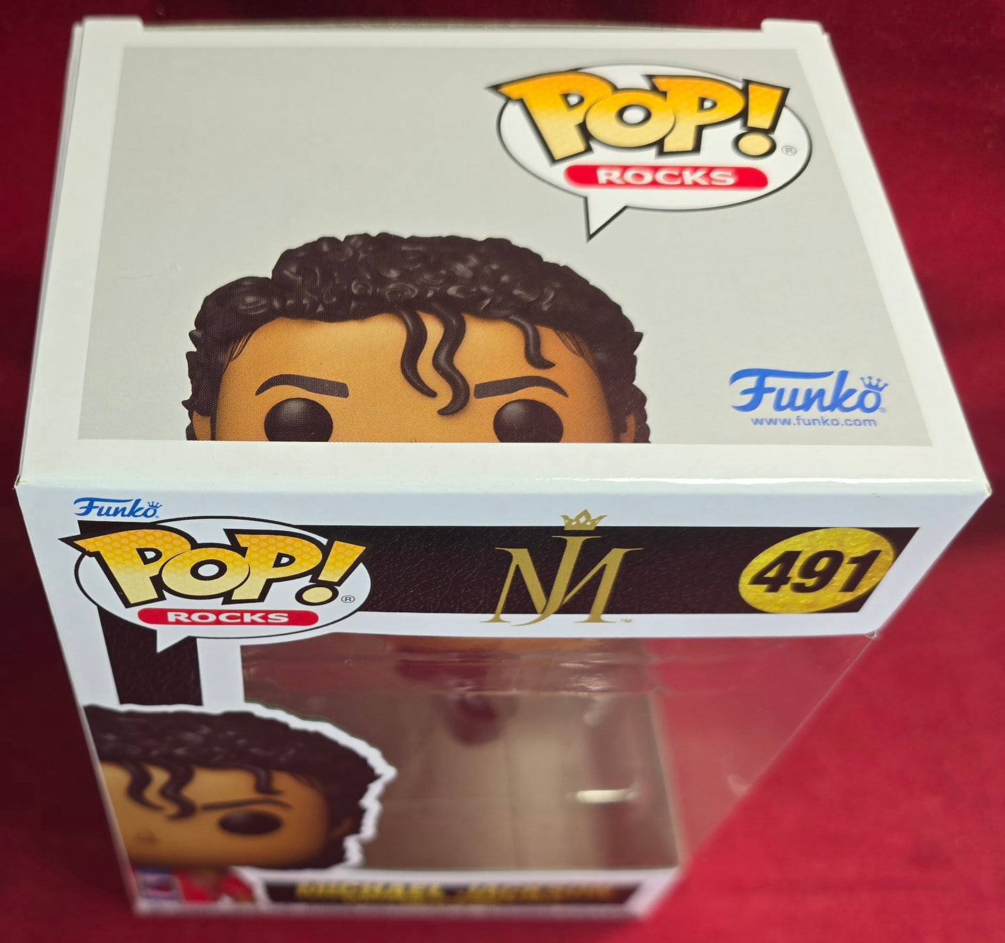 Michael Jackson Funko #491 (Nib) 
With pop protector