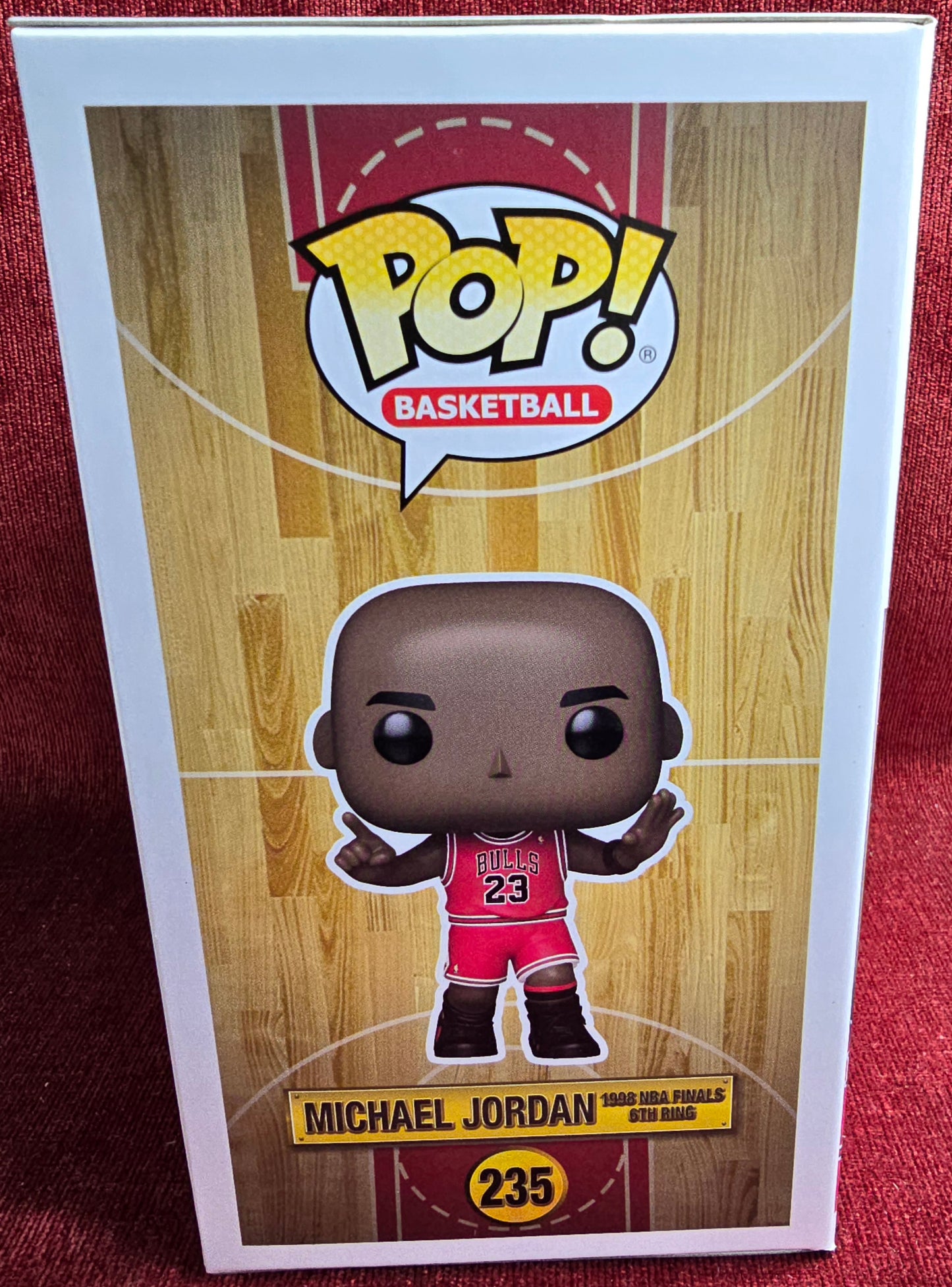 Funko Pop! Vinyl: Michael Jordan # 235 (Nib) 
With pop protector