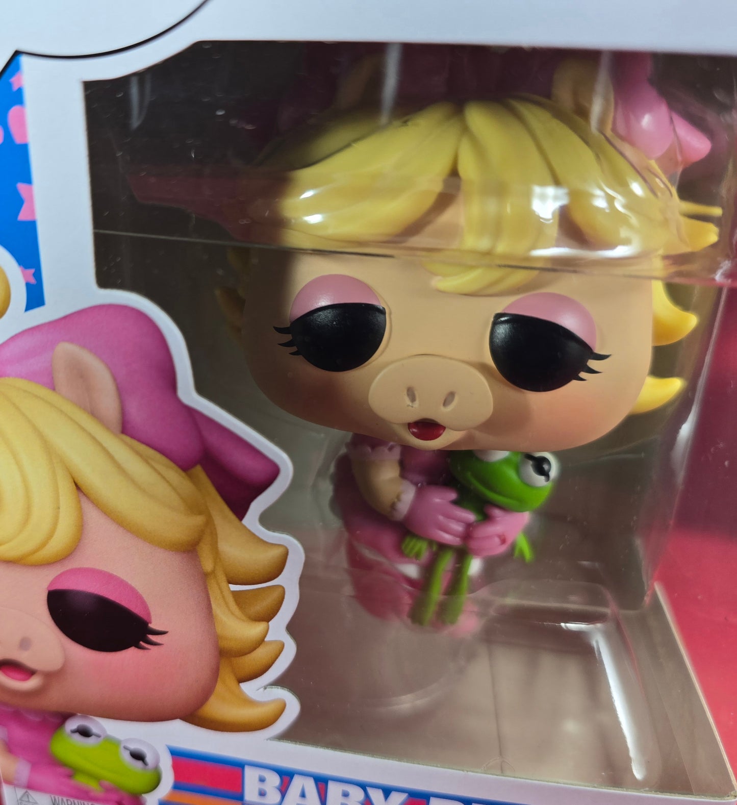 Baby Piggy Funko #1697 (Nib)
With pop protector