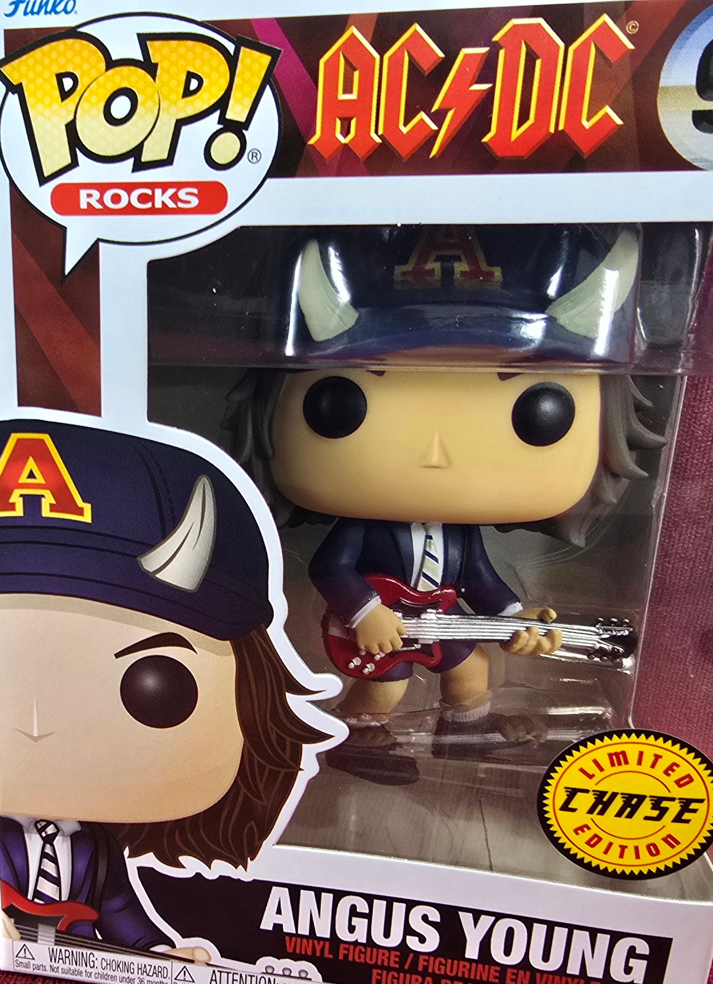 Funko Pop! Vinyl: Angus Young #91 (Nib)
With pop protector