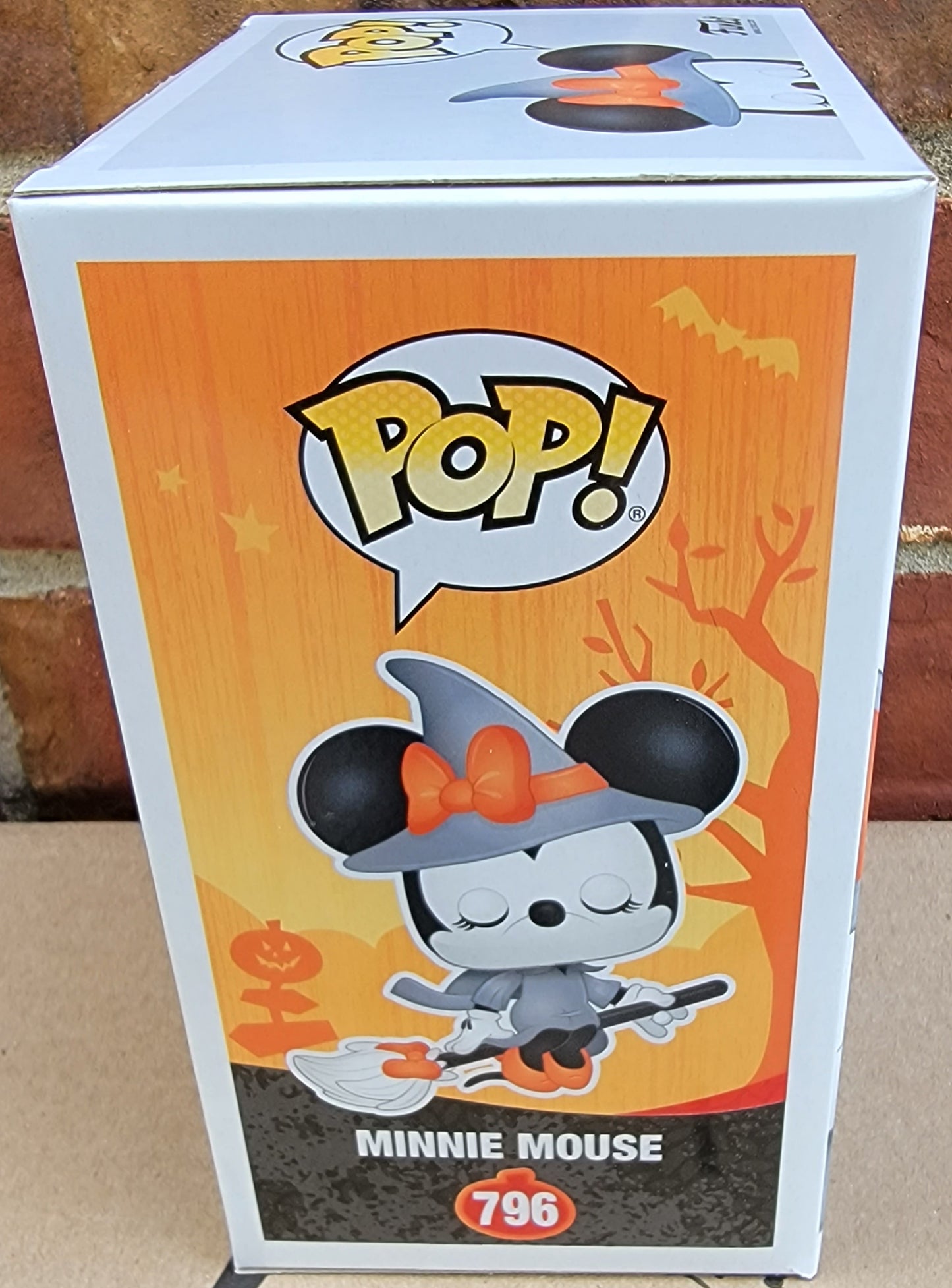 Minnie mouse funko # 796