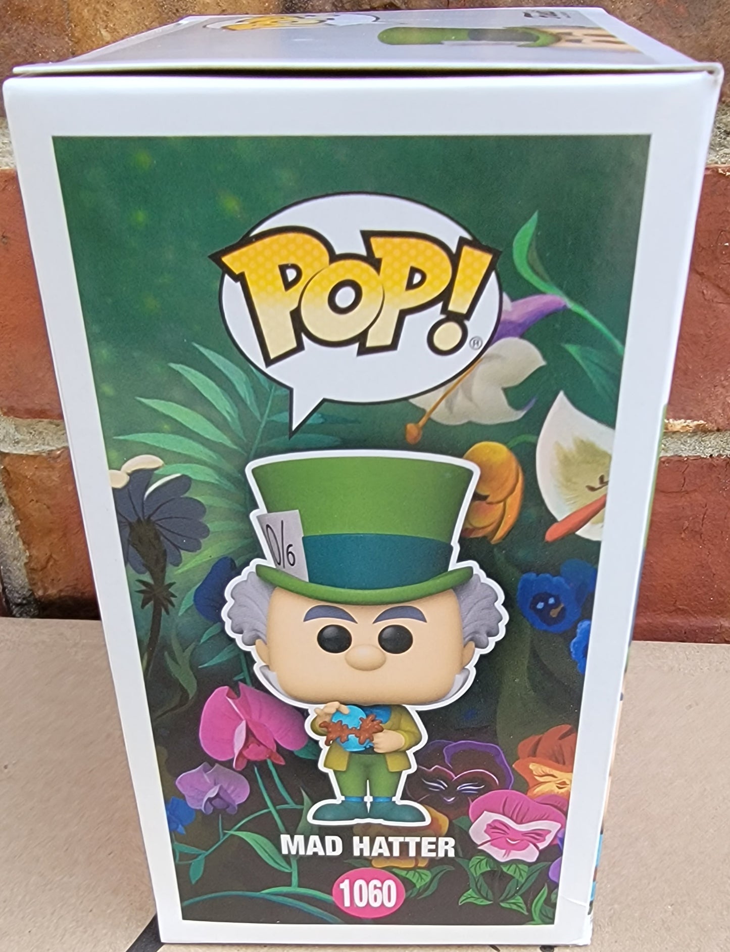 Mad hatter funko # 1060 (nib)