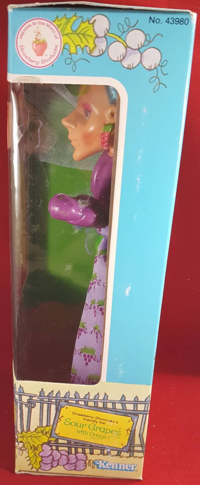 Sour grapes Strawberry Shortcake figure with dregs  nib