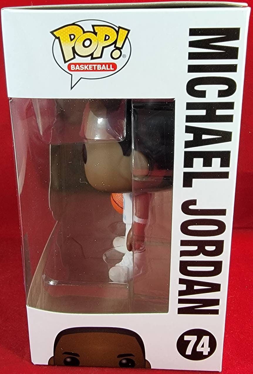 Michael Jordan funko # 74 (nib)