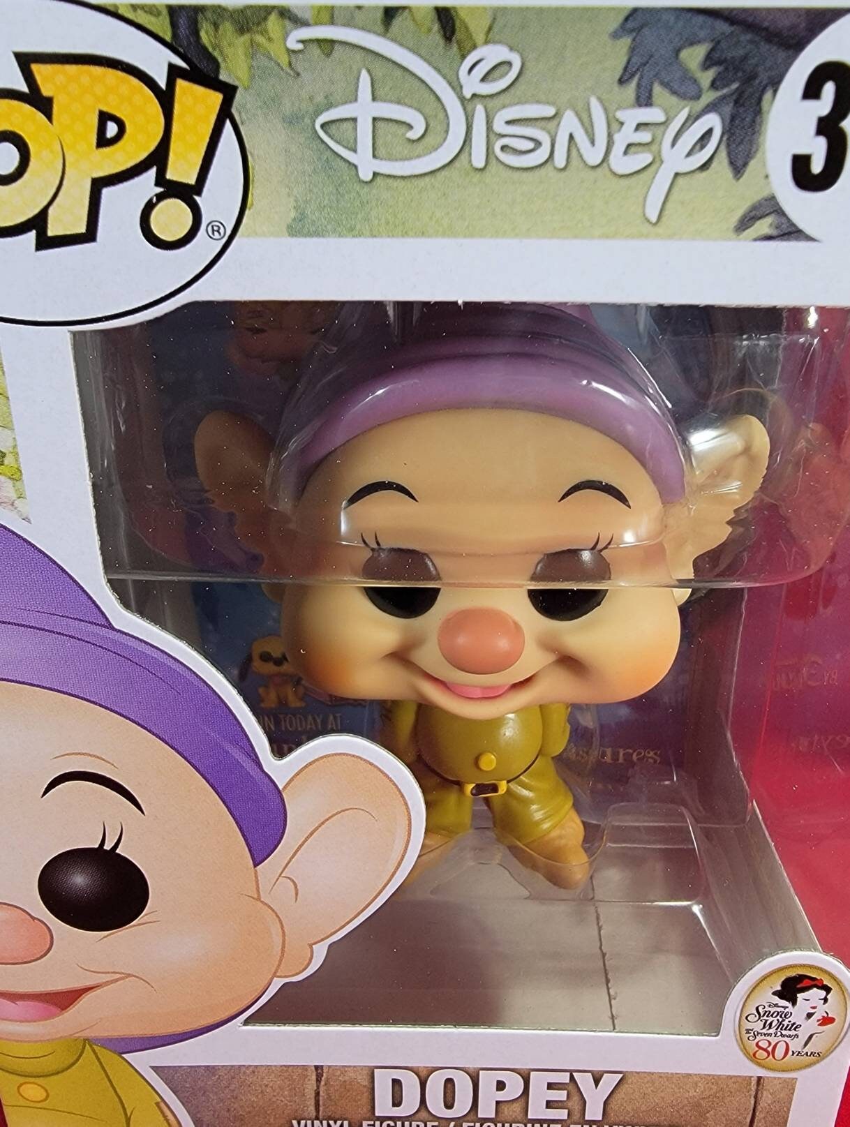 Snow white with Dopey set
