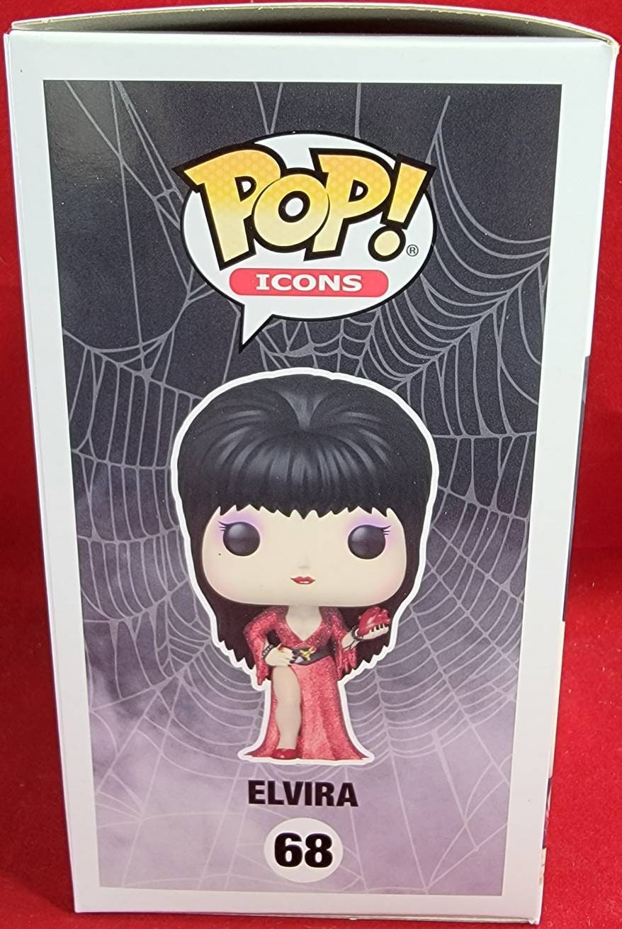 Elvira diamond exclusive funko # 68 (nib)