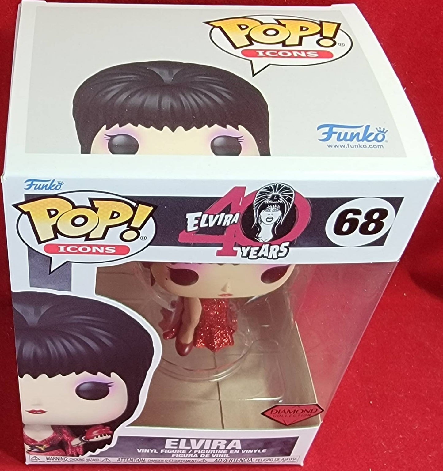 Elvira diamond exclusive funko # 68 (nib)