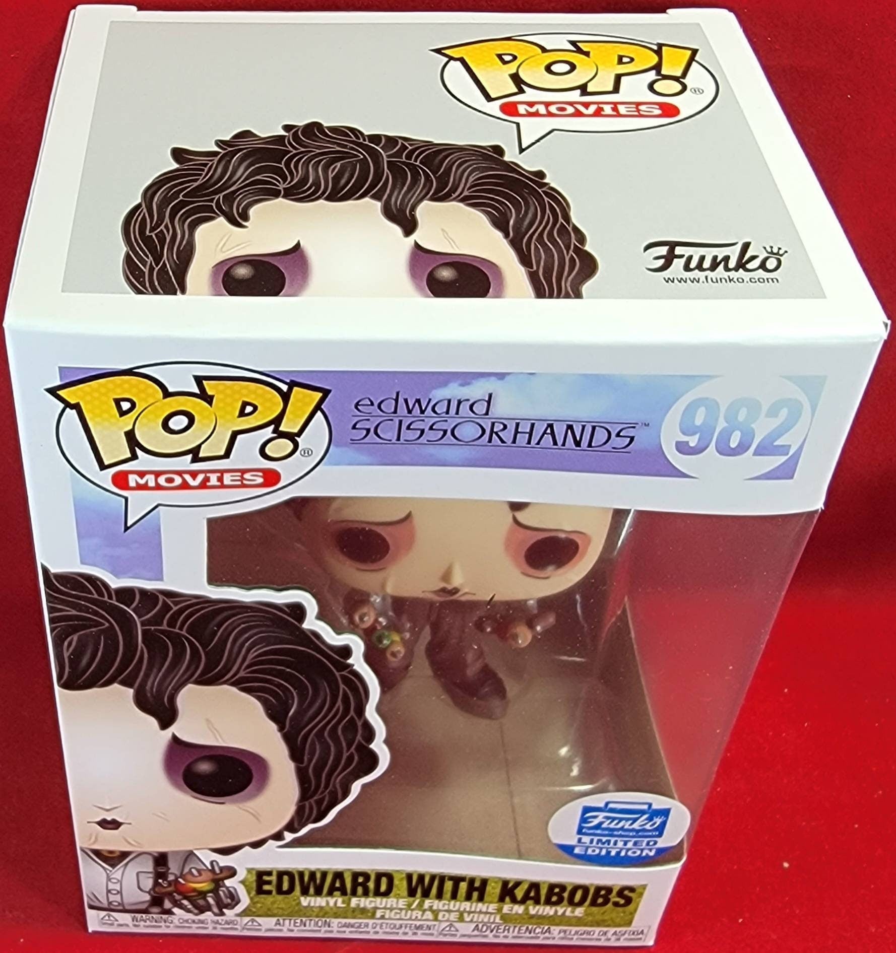Funko Pop Edward Mãos De Tesoura Edward With Kabobs - 982 Funko Pop Edward Mãos De Tesoura Edward With Kabobs - 982